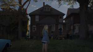 KEY 03_It Follows-0-2000-0-1125-crop
